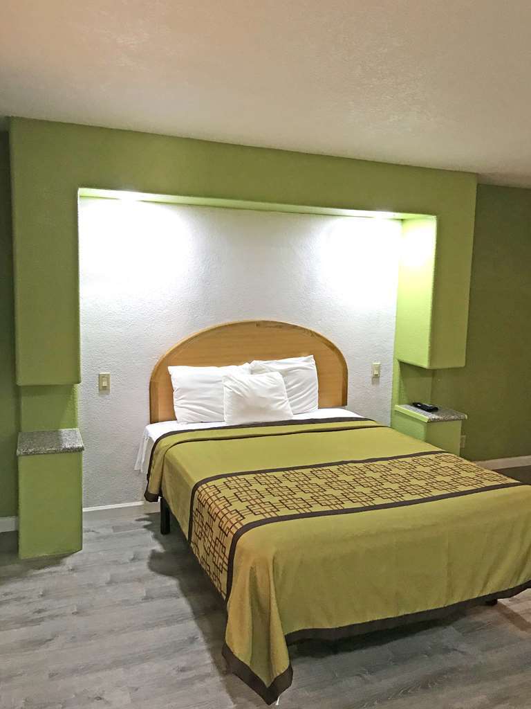 Americas Best Value Inn Visalia Chambre photo